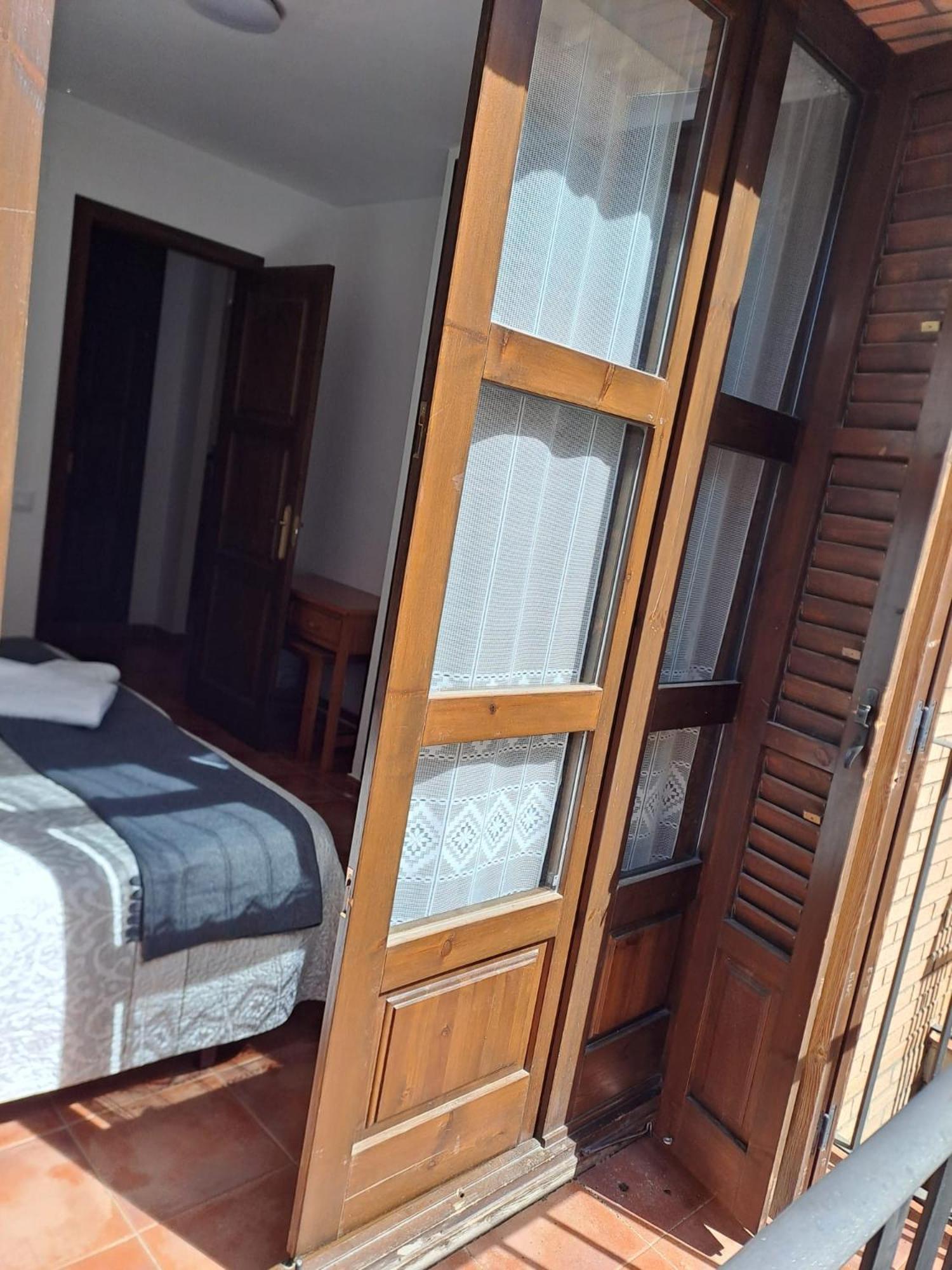 Hotel Delicias à Peraltilla Extérieur photo