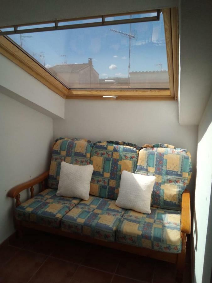 Hotel Delicias à Peraltilla Extérieur photo